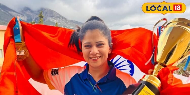 बॉक्सिंग के पंच से दुनिया को दिखाया दम, किसान की बेटी ने ग्रीस में लहराया परचम!