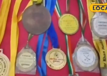 फलक: मुरादाबाद की होनहार फुटबॉल खिलाड़ी ने जीते 25 से अधिक मेडल.