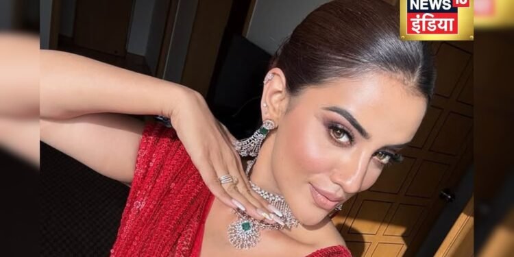 अक्षरा सिंह ने अरविंद अकेला संग बाइक पर की मस्ती, VIDEO देख गदगद हुए फैंस