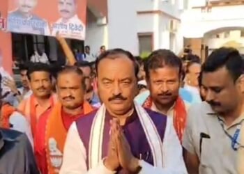 ‘जो कानून व्यवस्था से खिलवाड़ किए हैं, उन्हें अंजाम पता है’, डिप्‍टी सीएम मौर्य ने विपक्ष पर बोला हमला