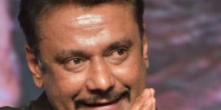 कन्नड़ एक्टर दर्शन थूगुदीपा पर कोर्ट की अवहेलना का आरोप.