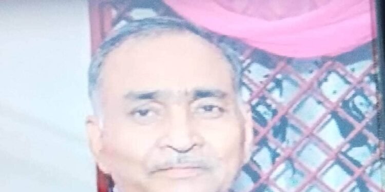 Prayagraj News : प्रयागराज में बुजुर्ग की धारदार हथियार से हत्या, पुलिस बोली – ‘हत्यारोपी को…’