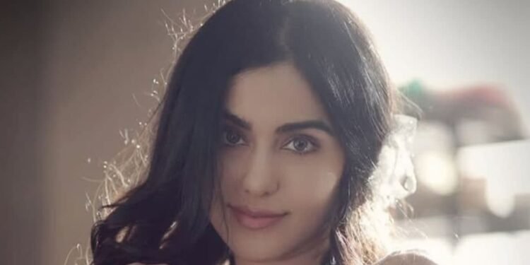 जवानों के नाम अदा शर्मा की कविता, तो वरुण धवन की भारतीयों से अपील, विकास खन्ना ने यूं जताया आभार