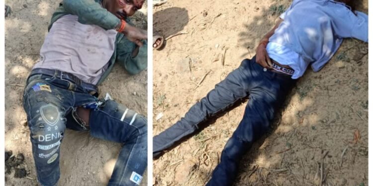 दो बाइकसवारों की आमने-सामने की टक्कर एक की मौत एक गंभीर ।