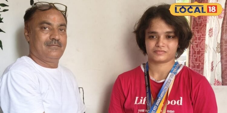 98% आंखों की रोशनी खोई, पढ़ाई में आई रुकावट, लेकिन हौसला बना रहा और जीत लिया नेशनल मेडल