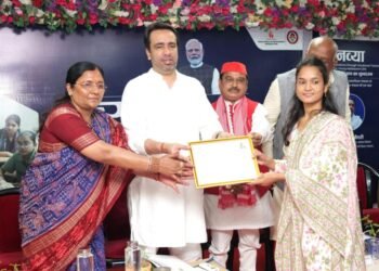 सोनभद्र से नव्या की ऐतिहासिक शुरूआत, बेटियों को मिलेगा आत्मबल और नई पहचान।