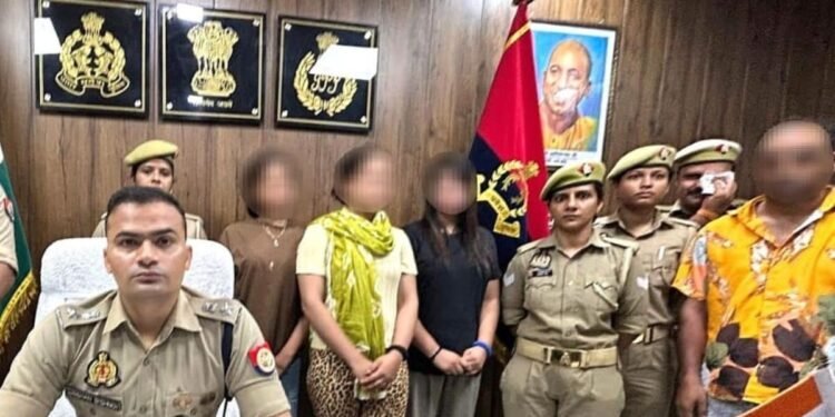 रील्स बनाने वालों होशियार…Insta ने इन लड़कियों को पहुंचाया जेल, फालोअर्स की चाह में पूरे गांव को बना बैठीं दुश्मन