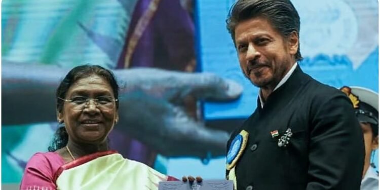 Shah Rukh Khan Politics: ‘कांग्रेस को हर जगह मुस्लिम वोट बैंक दिखाई देता है’, शाहरुख खान को नेशनल फिल्म अवॉर्ड मिलने पर घमासान