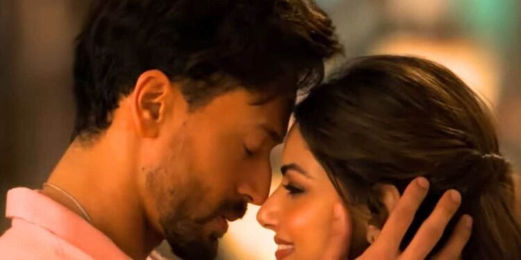 ‘भाई तुझे कंडोम में…’ ‘बागी 4’ के सीन पर सेंसर बोर्ड ने चलाई कैंची, 23 कट के बाद उधेड़कर रख दी टाइगर की मूवी