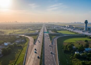 Noida News : नोएडा एयरपोर्ट के लिए 8 KM वाली नई सड़क… हरियाणा, आगरा, दिल्ली के लोगों को होगा फायदा