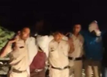 Delhi Encounter: बदमाश यूपी के, एनकाउंटर दिल्ली में, पेट्रोलिंग कर रही थी पुलिस, तभी दिख गए ये तीन, बोली- रुको, फिर…