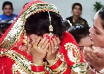 मिस इंडिया रह चुकीं ये हसीना, विनोद खन्ना संग काम करने का ताउम्र रहा पछतावा, सनी देओल संग दे चुकीं ब्लॉकबस्टर