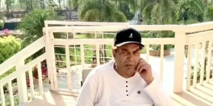 FACT CHECK: क्या धर्मेंद्र का ICU से वीडियो बनाने वाले हॉस्पिटल स्टाफ अरेस्ट हुआ? जानें क्या है सच्चाई?