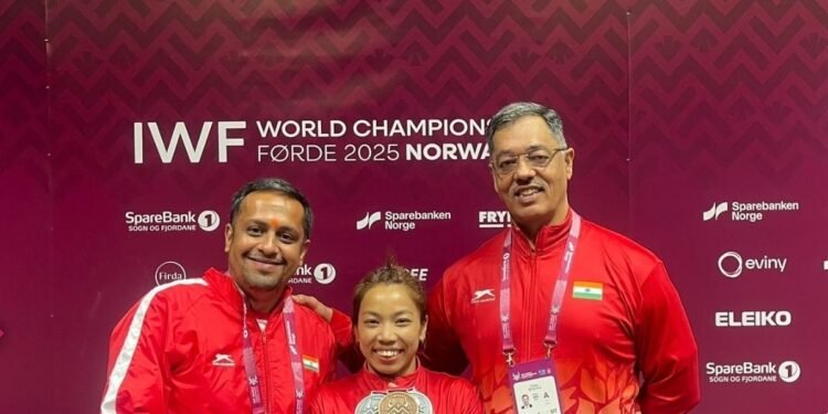 Year Ender 2025 Indian weightlifiting:लगातार तीसरे साल भारत शर्मसार, डोपिंग में रिकॉर्ड सबसे खराब, मीराबाई चानू का सिल्वर मेडल वेटलिफ्टिंग में रही सबसे बड़ी उपलब्धि