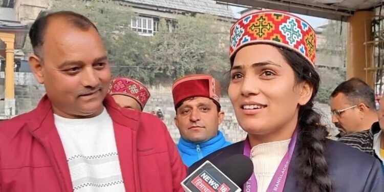 मंडी की वो वर्ल्ड चैंपियन जो छोड़ चुकी थी कबड्डी, देवता की कसम खिलाकर कराई गई वापसी, अब छलका दर्द