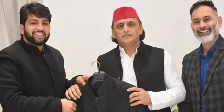 मेरठ का काला कोट क्यों हुआ सियासी गलियारों में फेमस? अखिलेश यादव से लेकर योगी के मंत्री तक बस कर रहे इसी की बात