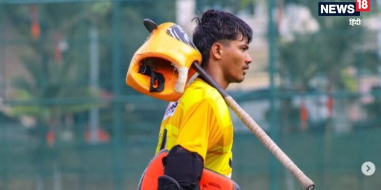 who is Vivek Lakra: उधार की किट से शुरुआत, एचआईएल का सबसे महंगा खिलाड़ी, कौन हैं विवेक लाकड़ा