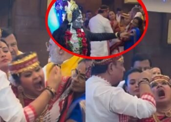 VIDEO: ‘माता रानी अपने सच्चे भक्तों में प्रवेश करती हैं’, भजन इवेंट में कभी रोईं-कभी नाचीं सुधा चंद्रन, उठे सवाल