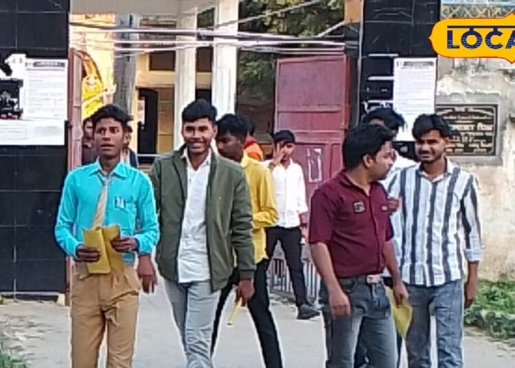 ‘जिनकी तैयार नहीं थी, वे भी हो जाएंगे पास’, यूपी बोर्ड 12वीं हिंदी के पेपर को मिर्जापुर के छात्रों ने बताया हलवा, कितने नंबर की उम्मीद?