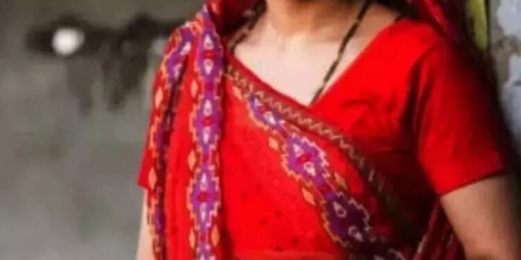 1000 रुपये में पत्नी का सौदा, पति के दोस्तों ने किया गैंगरेप, बदायूं में शर्मनाक घटना