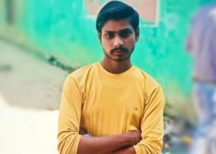 बरेली में तालिबानी सजा, सलाम ना करने पर छत से फेंका, हो गई युवक की मौत