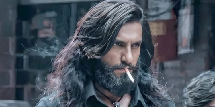 Bollywood Latest News Live: ‘धुरंधर 2’ ने तोड़े ‘बाहुबली-जवान’ के रिकॉर्ड, बिकिनी पोस्ट के चलते ट्रोल हुईं आरती सिंह