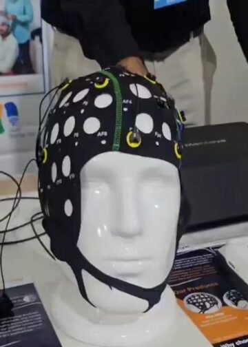 मिर्गी आने से पहले कर लेगी पता! IIT कानपुर ने बना डाली ऐसी डिवाइस, जेब में रखकर कहीं भी घूमिए