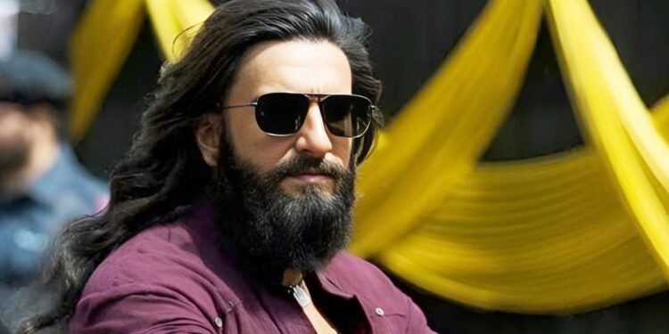 रणवीर सिंह का ‘विराट’ अवतार: बना डाला ऐसा ‘गोल्डन’ रिकॉर्ड, जिसे तोड़ना अब होगा ‘नामुमकिन’!