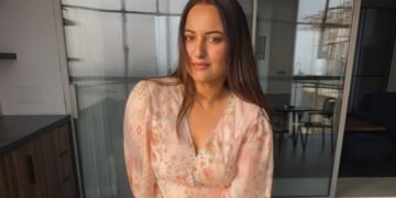 Bollywood Latest News Live: सोनाक्षी सिन्हा की प्रेग्नेंसी की अटकलों पर मां पूनम का आया बयान, 1000 करोड़ी क्लब में ‘धुरंधर 2’ की एंट्री