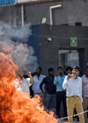 नोएडा में किसने भड़काई आग? खुलने लगी पोल, अबतक 300 गिरफ्तार, जानें 10 लेटेस्ट अपडेट