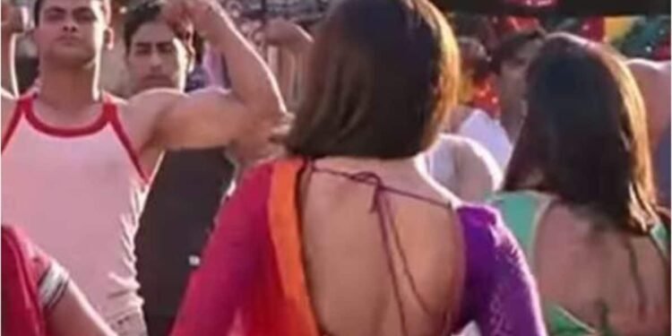 100 करोड़ी मूवी देने वाली पहली हीरोइन, 2 साल में दी लगातार 3 सुपरहिट, करियर के पीक पर हुई गायब