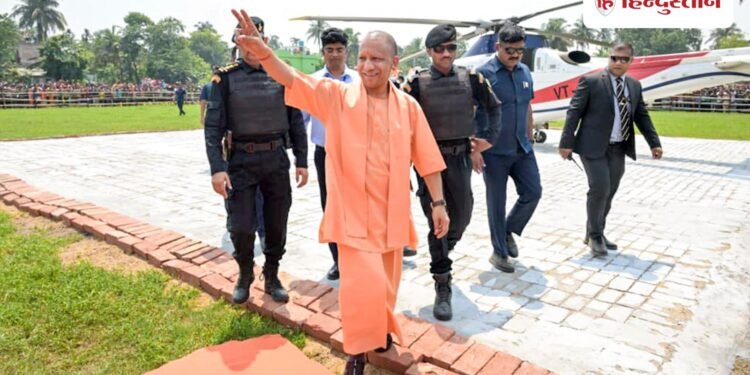 UP Deoria CM Yogi Adityanath visit many organization worker SP Leader Awanish Yadav House Arrest युद्ध से तारकोल की कमी, किसी कीमत पर नहीं रूकने देंगे प्रदेश का विकास: योगी, Uttar-pradesh Hindi News