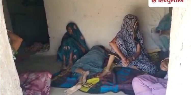 shahdol mother poisoned three daughters and self four dead aluminium sulphide found खांसी की दवा बताकर मां ने 3 बेटियों को पिला दिया जहर, फिर खुद भी निगला; चारों की मौत, Madhya-pradesh Hindi News