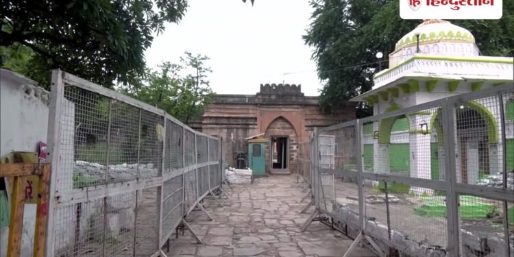 सुप्रीम कोर्ट ने मानी मुस्लिम समुदाय की मांग, भोजशाला के पास नमाज के लिए आवंटित की जगह, Madhya-pradesh Hindi News