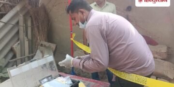 रस्सी से गला कसकर बीए की छात्रा की हत्या, खुद थाने पहुंचकर आरोपी बोला- मैंने मारा, Uttar-pradesh Hindi News