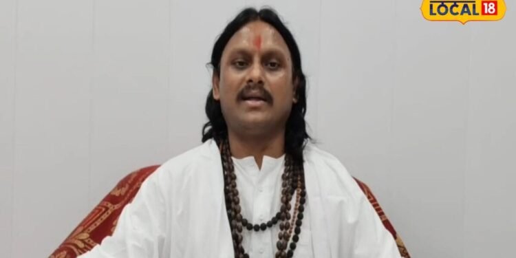 Vrishabh Rashifal: वृषभ राशि वालों के लिए आज का दिन रहेगा खास! जानिए निवेश, नौकरी और लव लाइफ को लेकर भविष्यवाणी
