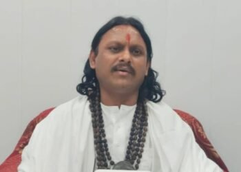 Vrishabha Rashifal 20 July: नौकरी में बदलाव के प्रबल योग और इंटरव्यू में सफलता, लव लाइफ में भी आएगी बड़ी खुशहाली