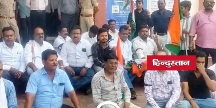 बैतूल में राहुल गांधी की गिरफ्तारी, छात्र लाठीचार्ज और NEET पेपर लीक के विरोध में कांग्रेस का ज्ञापन, मध्य प्रदेश वीडियो न्यूज