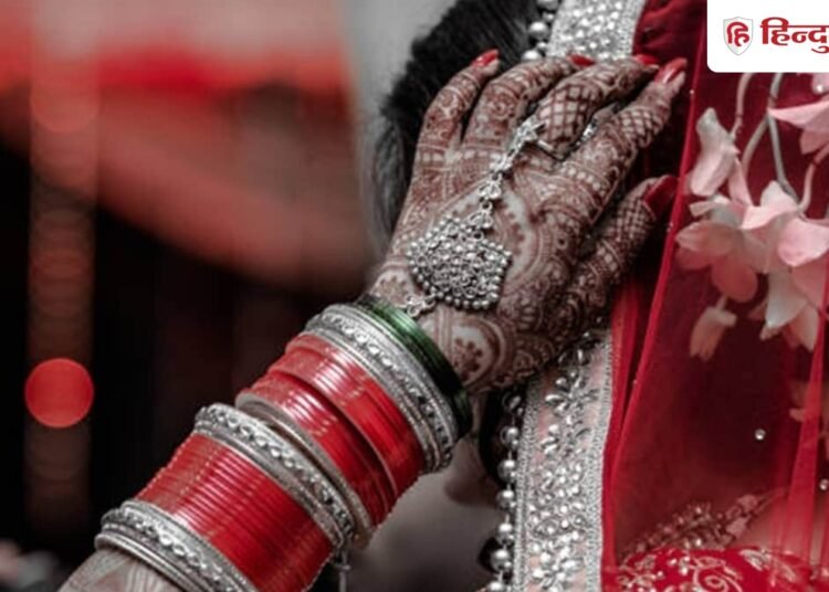 पीरियड्स हो रहे हैं, सुहागरात में बनाया बहाना, दूल्हे को 25 दिन बाद पता चला किन्नर से हो गई शादी, Madhya-pradesh Hindi News