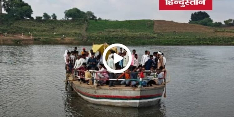 मुरैना के चंबल में बिना लाइफ जैकेट और लाइसेंस नाव संचालन पर कार्रवाई, चालक पर केस, मध्य प्रदेश वीडियो न्यूज