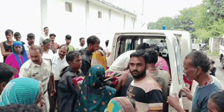 MP में तेज बारिश के बाद बिजली गिरने से 11 साल के मासूम समेत 3 की मौत; कई जख्मी, Madhya-pradesh Hindi News