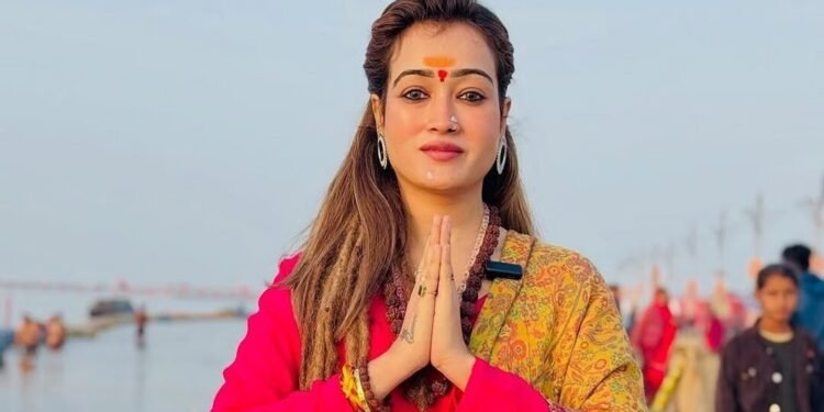 कैसे संत हैं, सास जैसा मुंह फुला देते हैं; ‘लिपिस्टिक और मेकअप’ पर हर्षा रिछारिया क्या बोलीं, Madhya-pradesh Hindi News