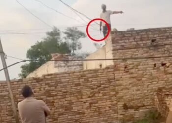 ग्वालियर के तिघरा में पत्नी के मायके जाने से नाराज दामाद कट्टा लेकर ससुराल पहुंचा, फायरिंग के बाद पुलिस ने पकड़ा, मध्य प्रदेश वीडियो न्यूज