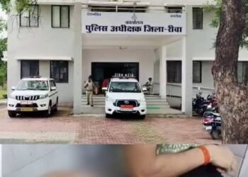 रीवा के मनगवां में युवक पर अज्ञात बदमाशों ने की फायरिंग, CCTV फुटेज के आधार पर जांच जारी, मध्य प्रदेश वीडियो न्यूज