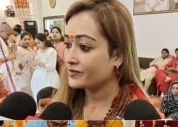 उज्जैन: गुरु पूर्णिमा पर साध्वी हर्षानंद का बयान, मेकअप विवाद पर दी सफाई, महिला सुरक्षा और कुछ संतों पर लगाए आरोप, मध्य प्रदेश वीडियो न्यूज