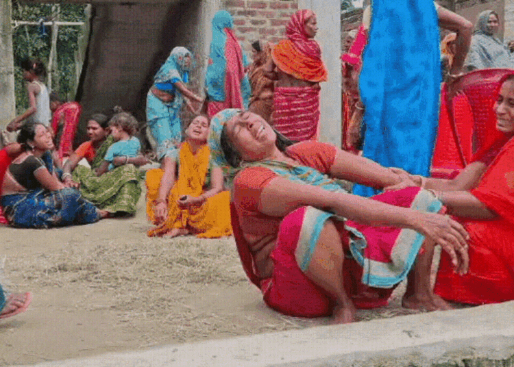 4 साल के बच्चे की एक्सीडेंट में मौत, शव 3 दिन से आरोपी के घर बाहर पड़ा; मुआवजे में 1 बीघा जमीन की मांग, Bihar Hindi News