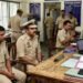 ट्रेन को छोड़, विमान से सफर करना पड़ा महंगा; छत्तीसगढ़ में सस्पेंड हो गए 8 पुलिसकर्मी, Chhattisgarh Hindi News