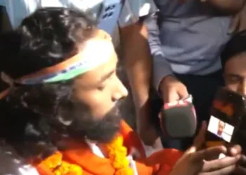 अनशन पर बैठे छात्रों ने जूस पीकर तोड़ा अनशन; देवेंद्र महतो ने वांगचुक से की बात, दिया एक बात का श्रेय, Jharkhand Hindi News