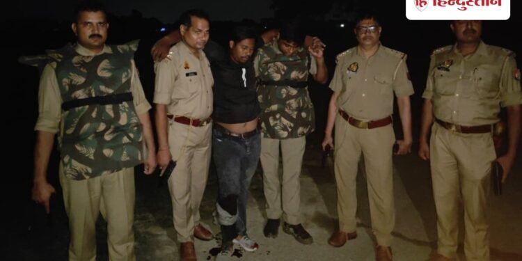देवरिया में तड़तड़ाई पुलिस की गोलियां, यूपी पुलिस हाफ एनकाउंटर में दो लुटेरे गिरफ्तार, Uttar-pradesh Hindi News