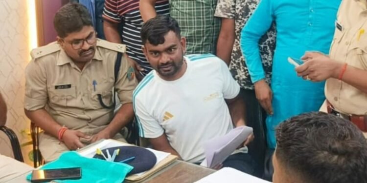 …तो उसे सार्वजनिक कर दीजिए; अपने खिलाफ FIR होने पर भड़के MLA जयराम महतो, पुलिस से कर दी कौन सी मांग, Jharkhand Hindi News